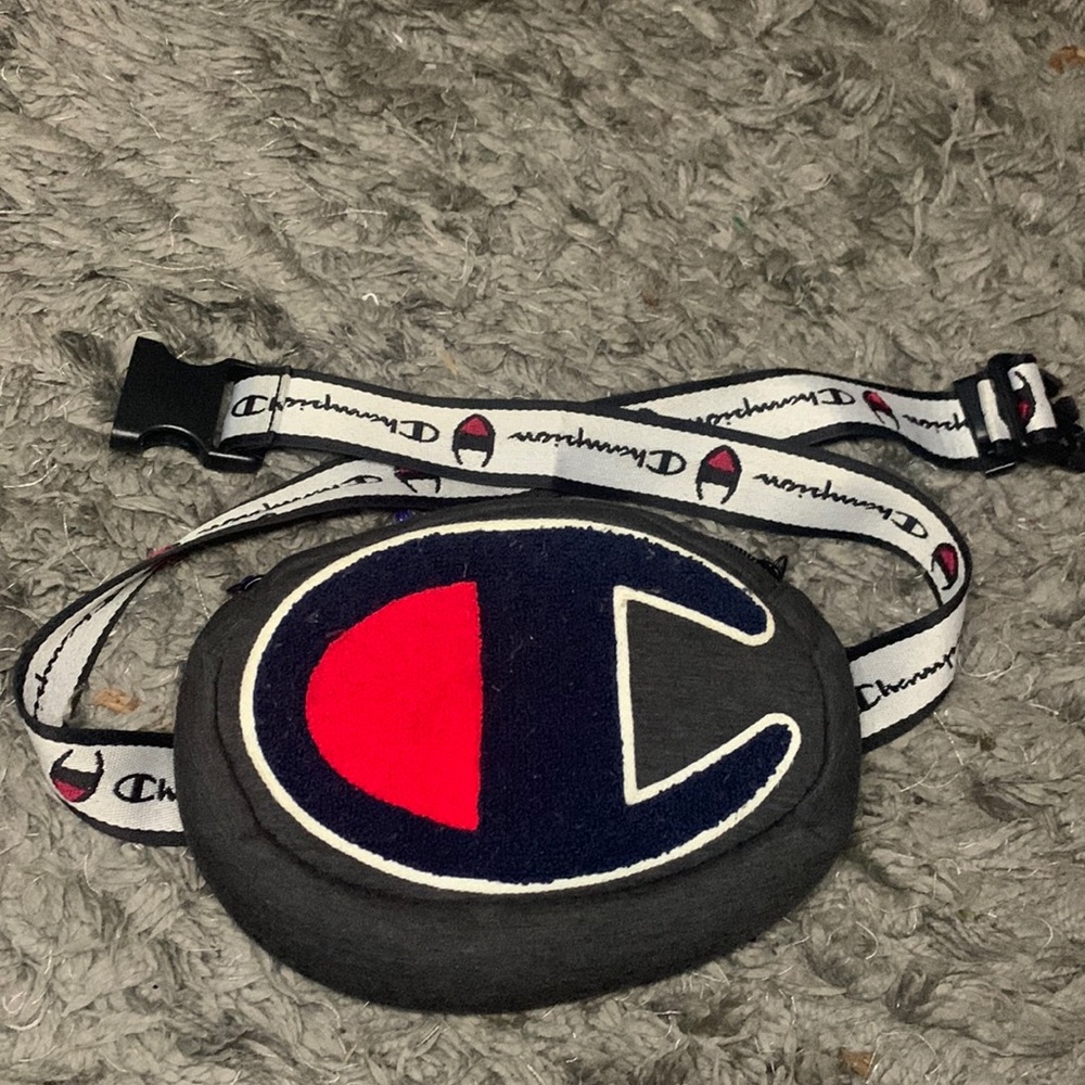 Champion Fanny Pack